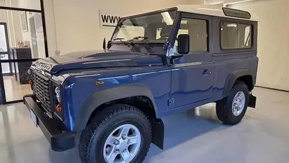 Usata Land Rover Defender 122 CV (89 kW) 2010 Station wagon