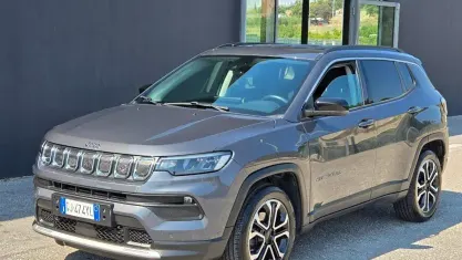 Usata Jeep Compass Limited 131 CV (96 kW) 2022 Grigio SUV