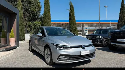 Usata VW Golf VII Life 150 CV (110 kW) 2020 Grigio Berlina
