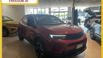 Usata Opel Mokka Ultimate 131 CV (96 kW) 2024 Blu SUV