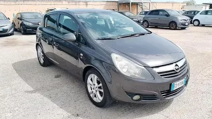 Usata Opel Corsa 80 CV (58 kW) 2010 Grigio Utilitaria