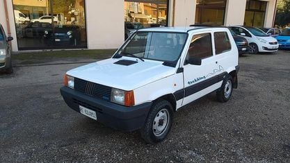 Usata Fiat Panda 4x4 Trekking 50 CV (36 kW) 1991 Bianco Utilitaria