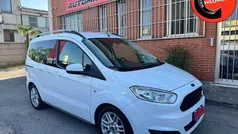 Bianco Usata 2015 Ford Tourneo Courier Titanium Monovolume | 9990 € (Buon prezzo)