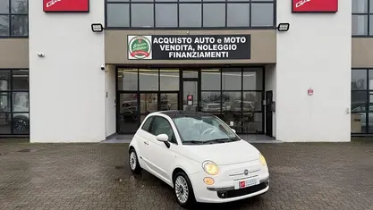 Bianco Usata 2009 Fiat 500 Lounge Tre volumi | 5500 € (Buon prezzo)