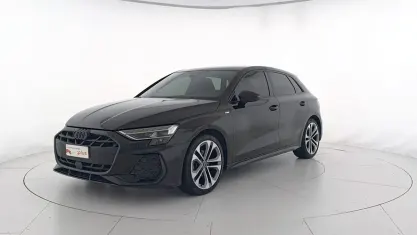 Usata Audi A3 S-Line 150 CV (110 kW) 2025 Nero mito metallizzato Berlina