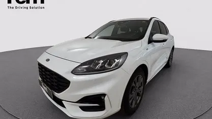 Usata Ford Kuga ST-Line 190 CV (139 kW) 2022 Bianco frozen SUV