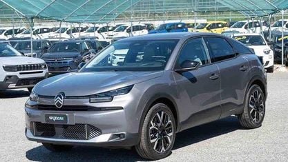 Nouvelle Citroën C4 145 ch (106 kW) 2025 Gris Berline