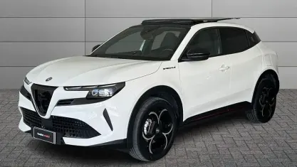 Usata Alfa Romeo GT Junior Edizione Speciale 145 CV (106 kW) 2025 Bianco SUV