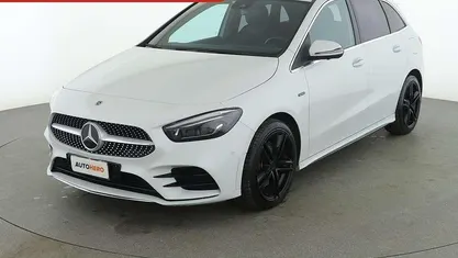 Usata Mercedes B250e Premium 160 CV (117 kW) 2020 Bianco Monovolume