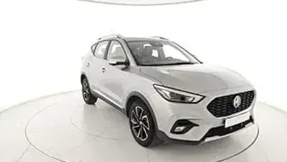 Usata MG ZS Luxury 106 CV (77 kW) 2024 Bianco SUV