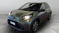 Cardamon green black Usata 2023 Toyota Aygo Trend Due volumi | 14.790 € (Buon prezzo)