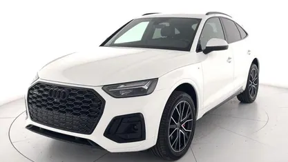 Bianco Usata 2023 Audi Q5 Sportback S-Line SUV | 39.500 € (Ottimo prezzo)