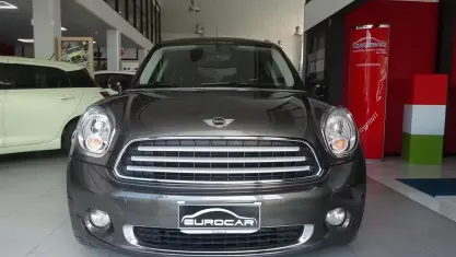 Usata Mini Cooper Countryman 111 CV (81 kW) 2013 Grigio SUV