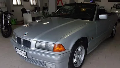 Usata BMW 318 Cabriolet 116 CV (85 kW) 1996 Cabrio