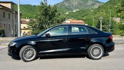 Usata Audi A3 Design 150 CV (110 kW) 2017 Nero Berlina