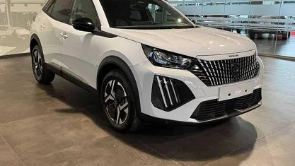 Bianco Usata 2025 Peugeot 2008 Allure SUV | 18.490 € (Super prezzo)