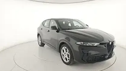 Begagnad Alfa Romeo Tonale Super 131 HK (96 kW) 2023 Svart SUV