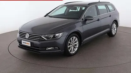Grigio Usata 2017 VW Passat Business Station wagon | 14.799 € (Buon prezzo)