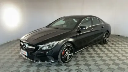 Usata Mercedes CLA220 Business 177 CV (130 kW) 2016 Nero Berlina