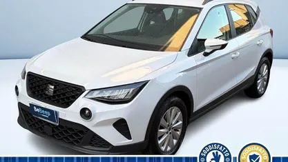 Bianco pastello Usata 2024 Seat Arona Style SUV | 14.900 € (Buon prezzo)