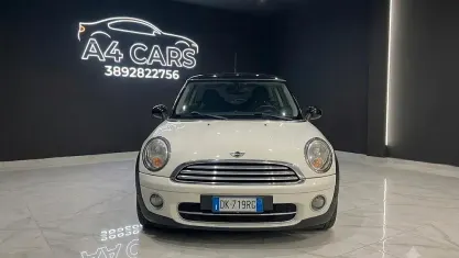 Usata Mini Cooper D Chili 109 CV (80 kW) 2007 Grigio Utilitaria