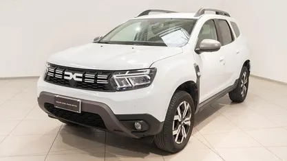 Usata Dacia Duster Journey 101 CV (74 kW) 2023 Bianco SUV