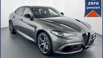 Usata Alfa Romeo Giulia Quadrifoglio 519 CV (381 kW) 2025 Berlina