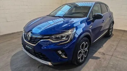 Usata Renault Captur Techno 143 CV (105 kW) 2022 Blu SUV