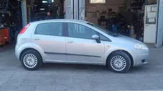 Grigio Usata 2006 Fiat Grande Punto Active Due volumi | 2900 € (Buon prezzo)