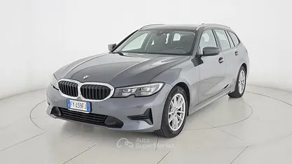 Grigio scuro Usata 2019 BMW 320 Advantage Station wagon | 21.900 € (Cara)