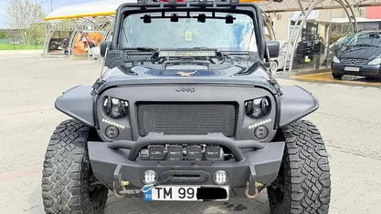 Usata Jeep Wrangler Unlimited Rubicon 176 CV (129 kW) 2010 SUV