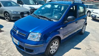 Usata Fiat Panda 69 CV (50 kW) 2012 Blu Utilitaria