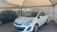 Bianco Usata 2011 Opel Corsa Edition Tre volumi | 3900 € (Buon prezzo)