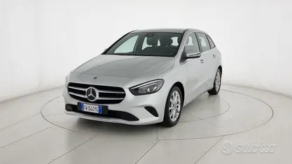 Grigio Usata 2019 Mercedes B200 Monovolume | 19.900 € (Super prezzo)