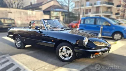 Usata Alfa Romeo Spider 128 CV (94 kW) 1984 Cabrio