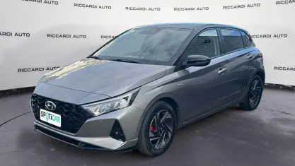 Usata Hyundai i20 99 CV (72 kW) 2021 Grigio Utilitaria