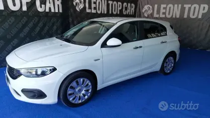 Usata Fiat Tipo Easy 120 CV (88 kW) 2016 Bianco Berlina