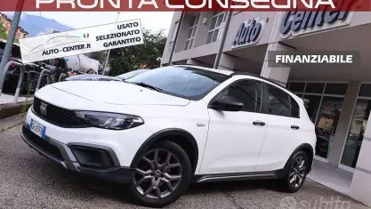 Usata Fiat Tipo Cross 101 CV (74 kW) 2021 Bianco Utilitaria