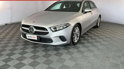 Usata Mercedes A180 Business 116 CV (85 kW) 2019 Berlina