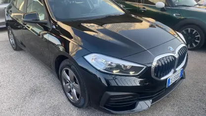 Usata BMW 116 Advantage 116 CV (85 kW) 2021 Nero Utilitaria