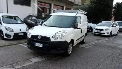 Bianco Usata 2011 Fiat Doblò Monovolume | 6400 € (Buon prezzo)