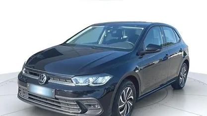 Usata VW Polo Life 95 CV (69 kW) 2023 Nero Utilitaria