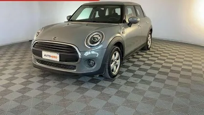 Usata Mini ONE 102 CV (75 kW) 2021 Grigio Utilitaria