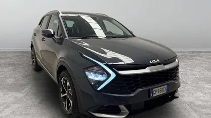 Grigio Usata 2023 Kia Sportage Style SUV | 25.900 € (Super prezzo)