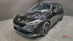 Black sapphire metallizzato Nuova 2024 BMW 120 M Sport Due volumi | 39.000 € (Super prezzo)