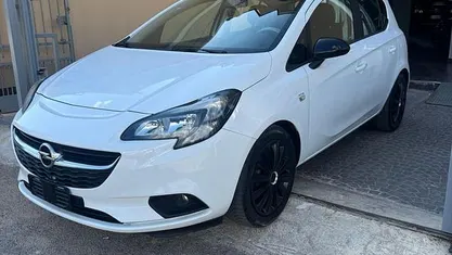 Bianco Usata 2017 Opel Corsa Tre volumi | 5500 € (Buon prezzo)