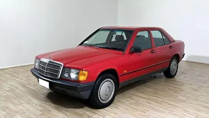 Usata Mercedes 190 122 CV (89 kW) 1986 Berlina