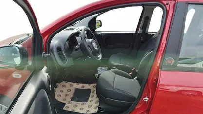 Nuova Fiat Panda Pop 64 CV (47 kW) 2026 Rosso Utilitaria