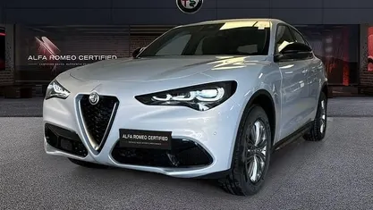 Usata Alfa Romeo Stelvio Super 210 CV (154 kW) 2023 Grigio SUV