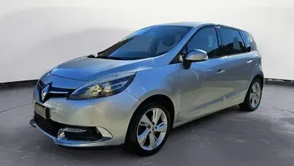 Usata Renault Scénic III XMOD 110 CV (80 kW) 2013 Grigio Monovolume